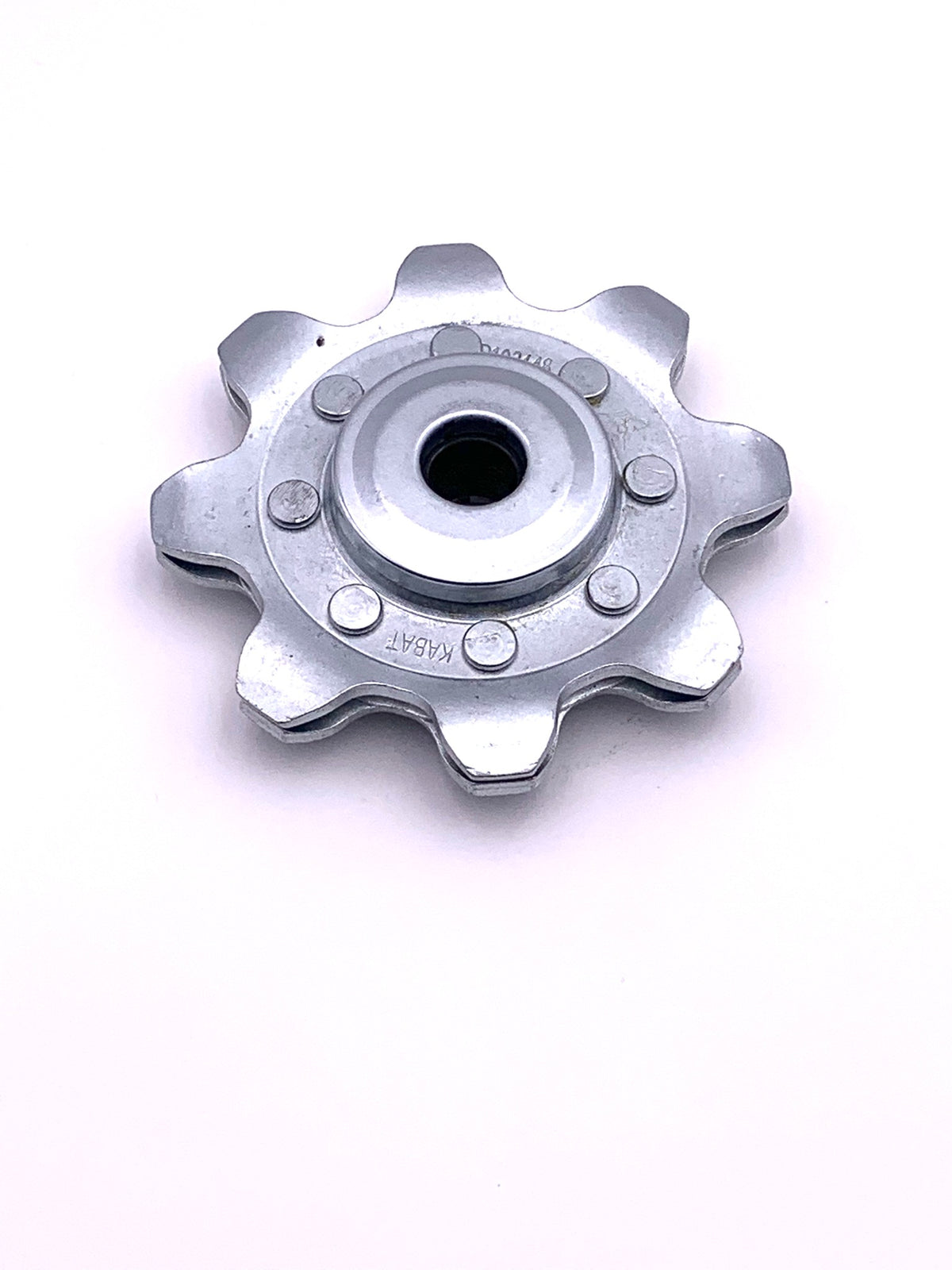 John Deere Lower Idler Sprocket | 8-Tooth | Sealed Bearing | OEM AN102448